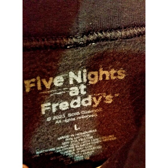 Five Nights At Freddy's Hoodie Mens Large Security Breach - Picture 2 of 8